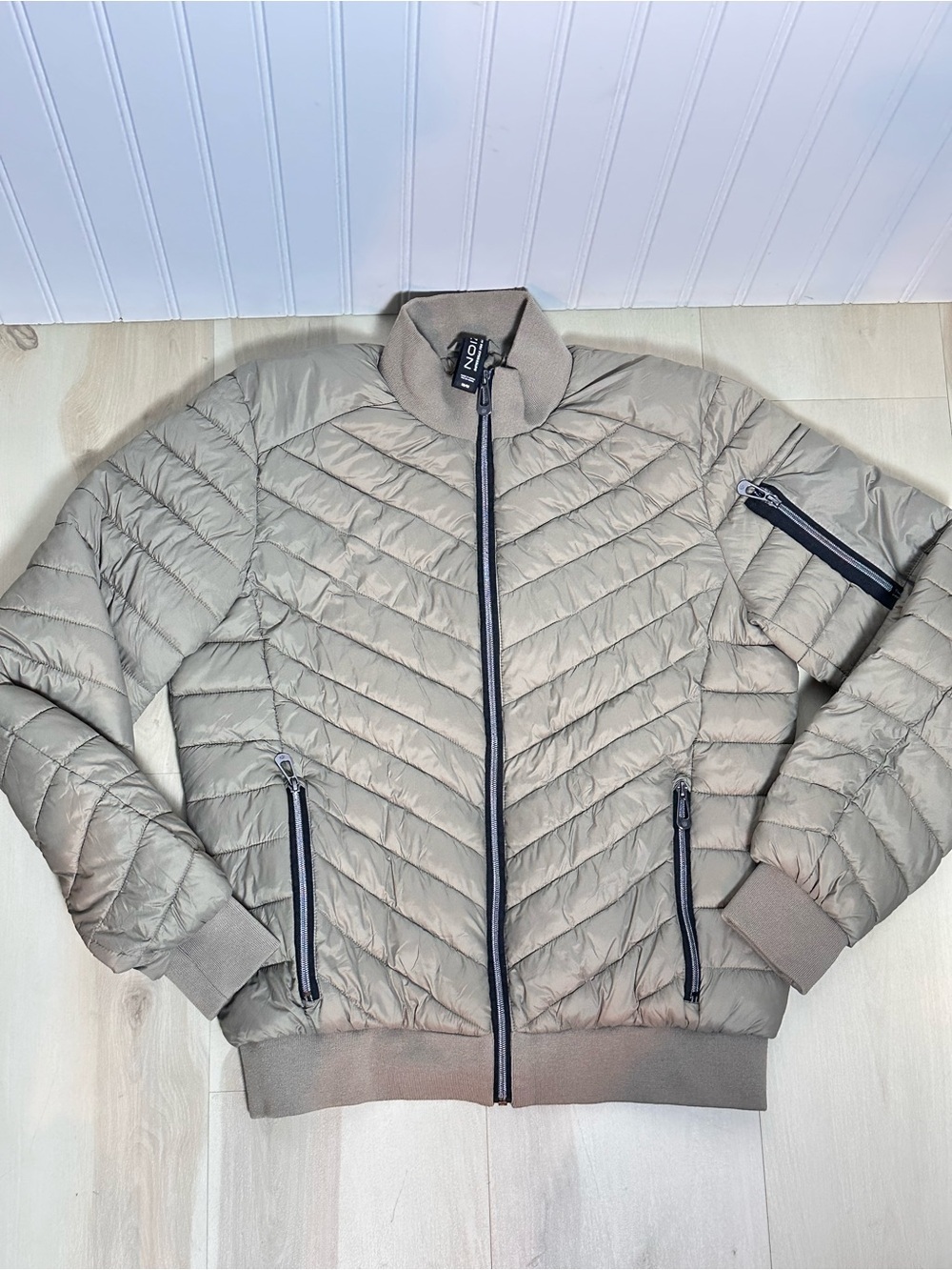 NOIZE ALEC Puffer Light Taupe Quilted Bomber Jacket - M- Outerwear Lightweight